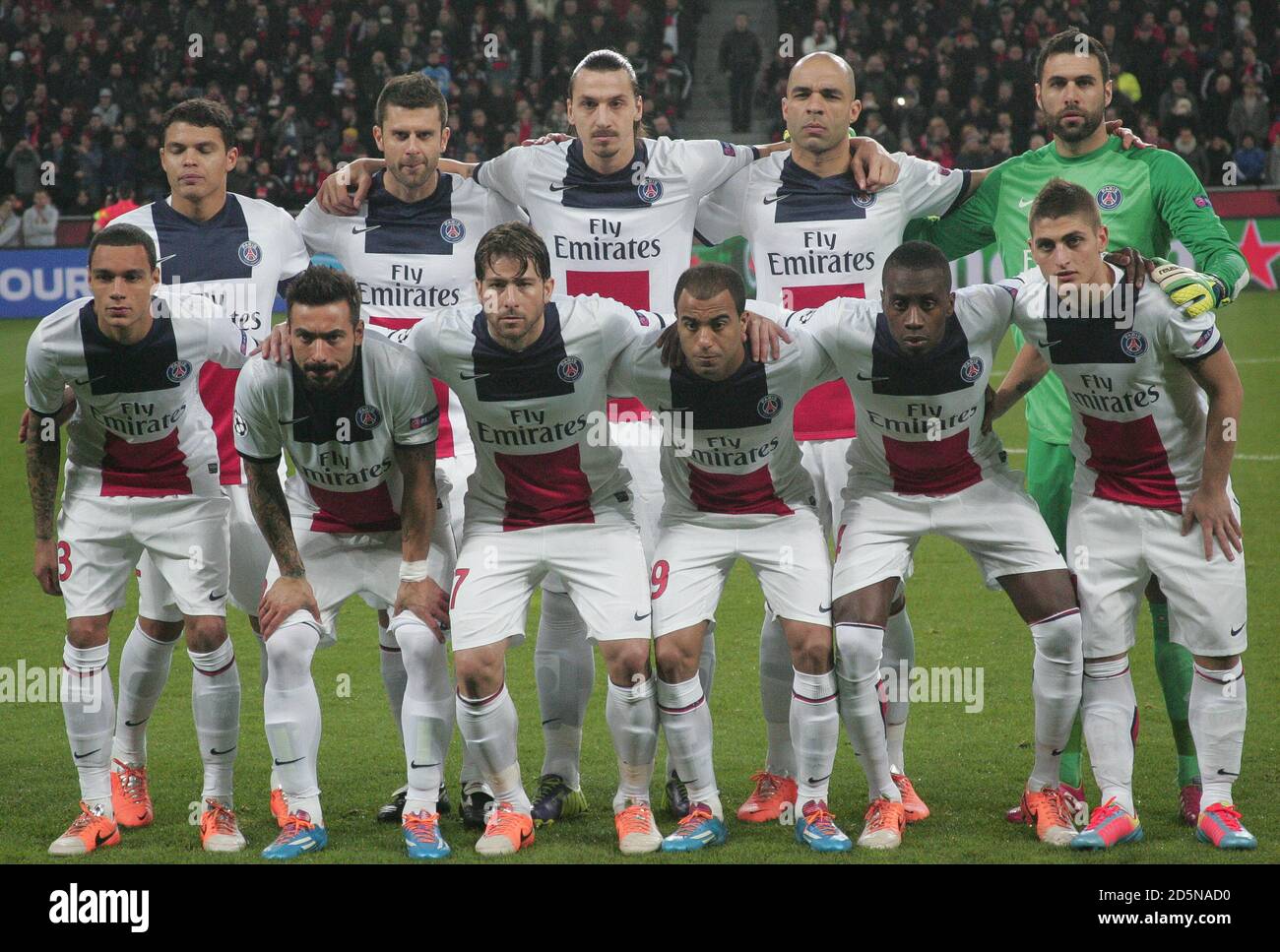 Fanion PSG Vs Bayer Leverkusen - Ligue Des Champions 2013/14, Collector Pour Fans !