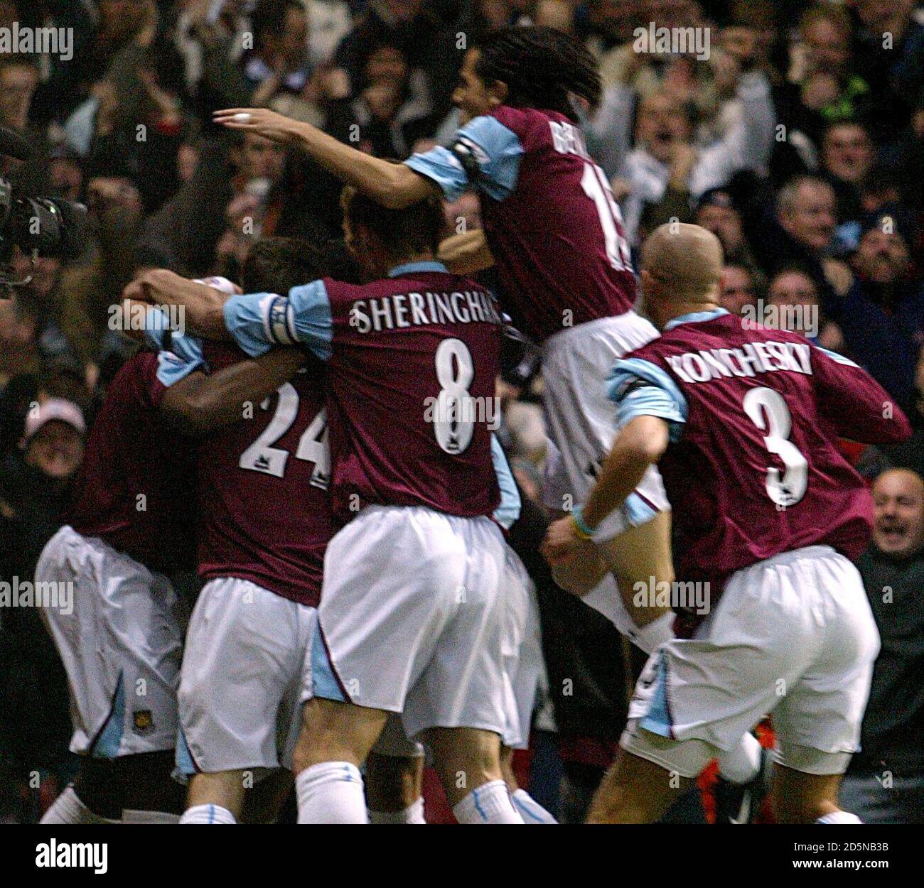 West Ham United players congratulte goal scorer Marlon Harewood Stock