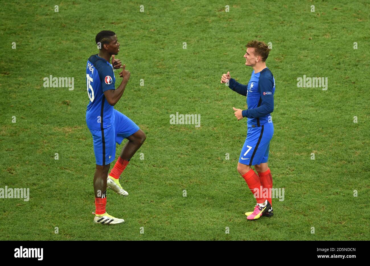 Antoine griezmann paul pogba hi-res stock photography and images - Alamy