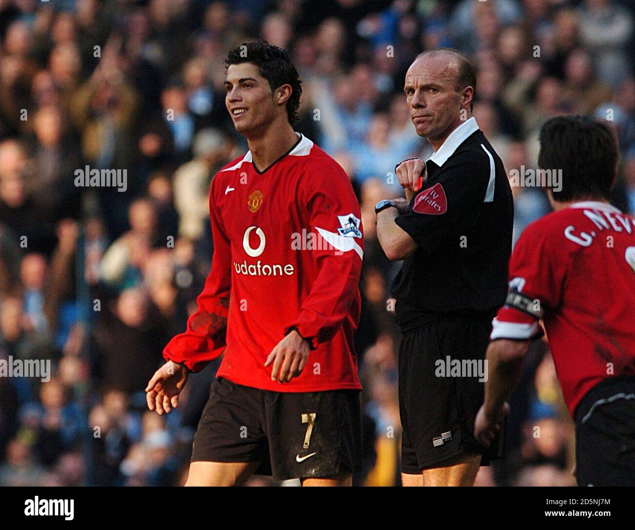 Manchester United's Cristiano Ronaldo is sent off by referee Steve ...
