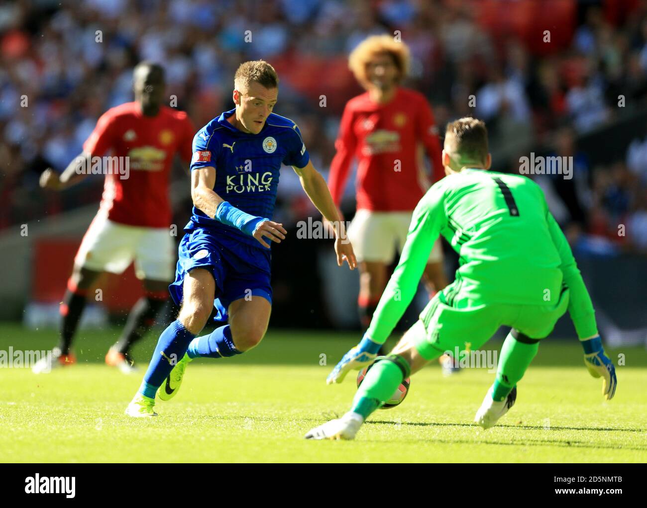 Jamie vardy 2016 goal hires stock photography and images Alamy