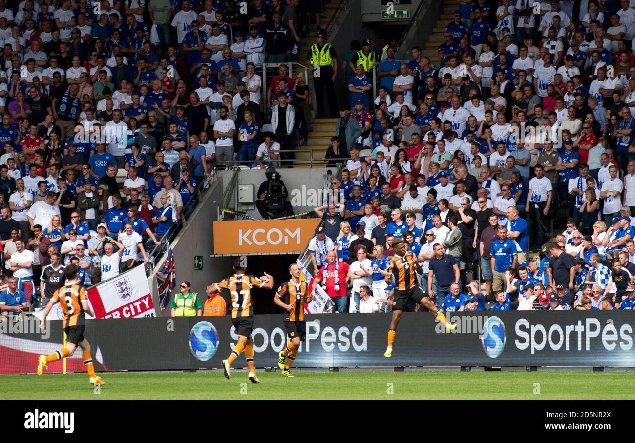Hull City's   Abel Hernandez celebrates scoring against Leicester City Stock Photo