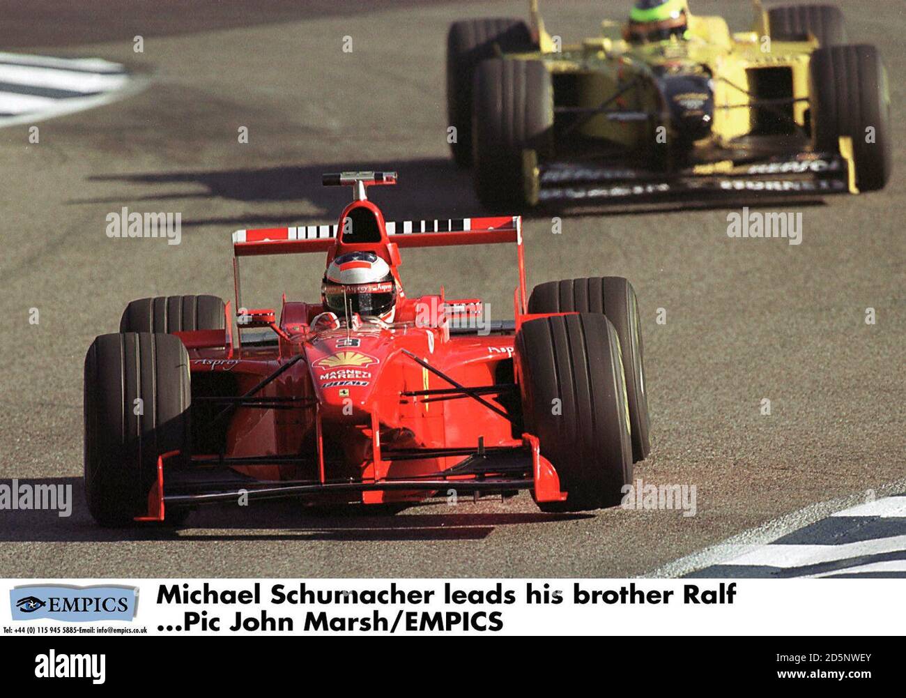 Michael Schumacher leads his brother Ralf Stock Photo - Alamy