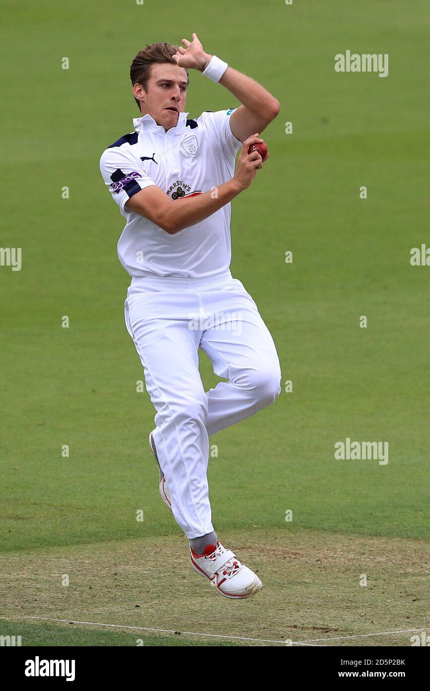 Hampshire's Brad Wheal in bowling action Stock Photo Alamy