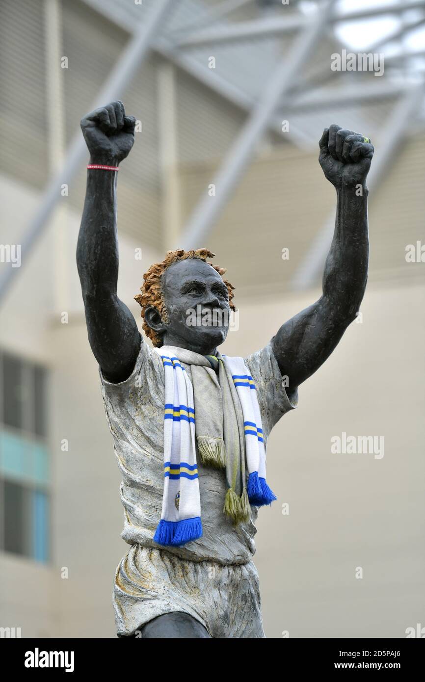 A general view of the Billy Bremner statue outside Elland Road Stock