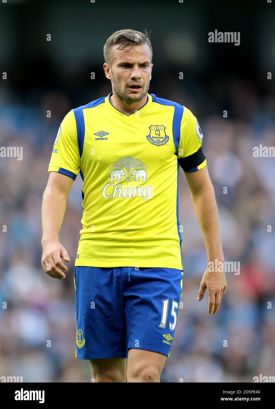 Everton's Tom Cleverley Stock Photo Alamy