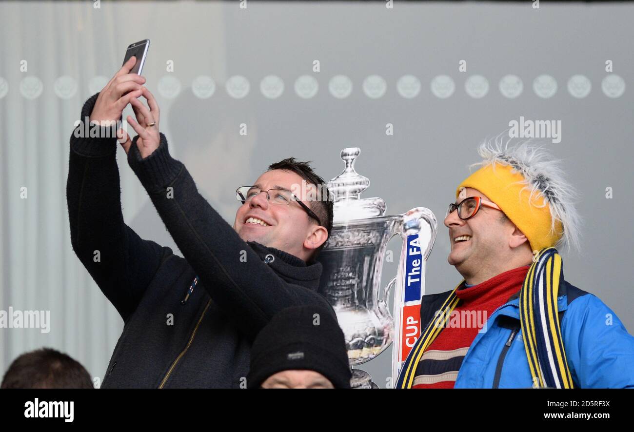 Timmy Mallet at the Oxford United v Newcastle United game Stock Photo