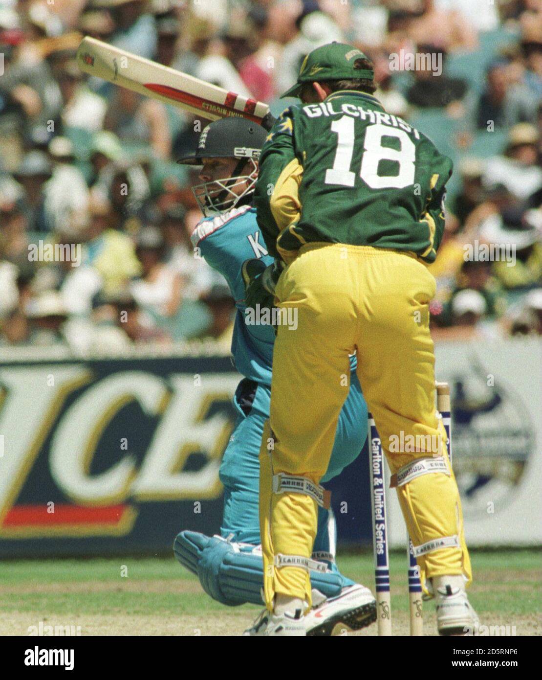 Adam Gilchrist High Resolution Stock Photography And Images Alamy