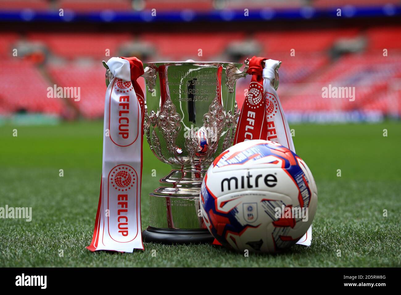A general view of the EFL Trophy and a MITRE Matchball before the EFL