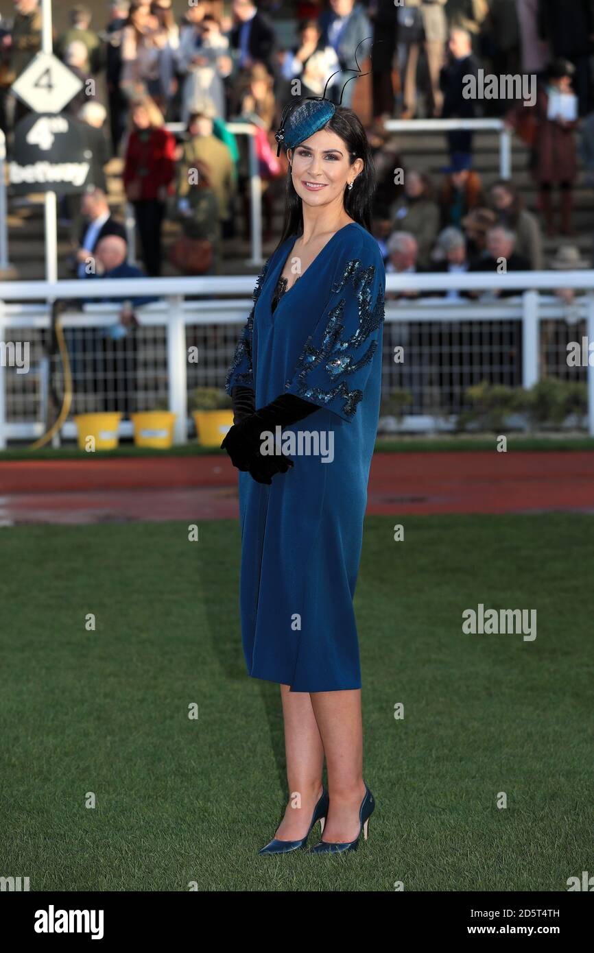 Winner of best dressed lady Una O'Farrell during Ladies Day of the 2017 Cheltenham Festival
