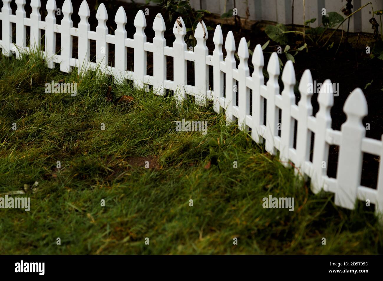 Plastic fence hires stock photography and images Alamy