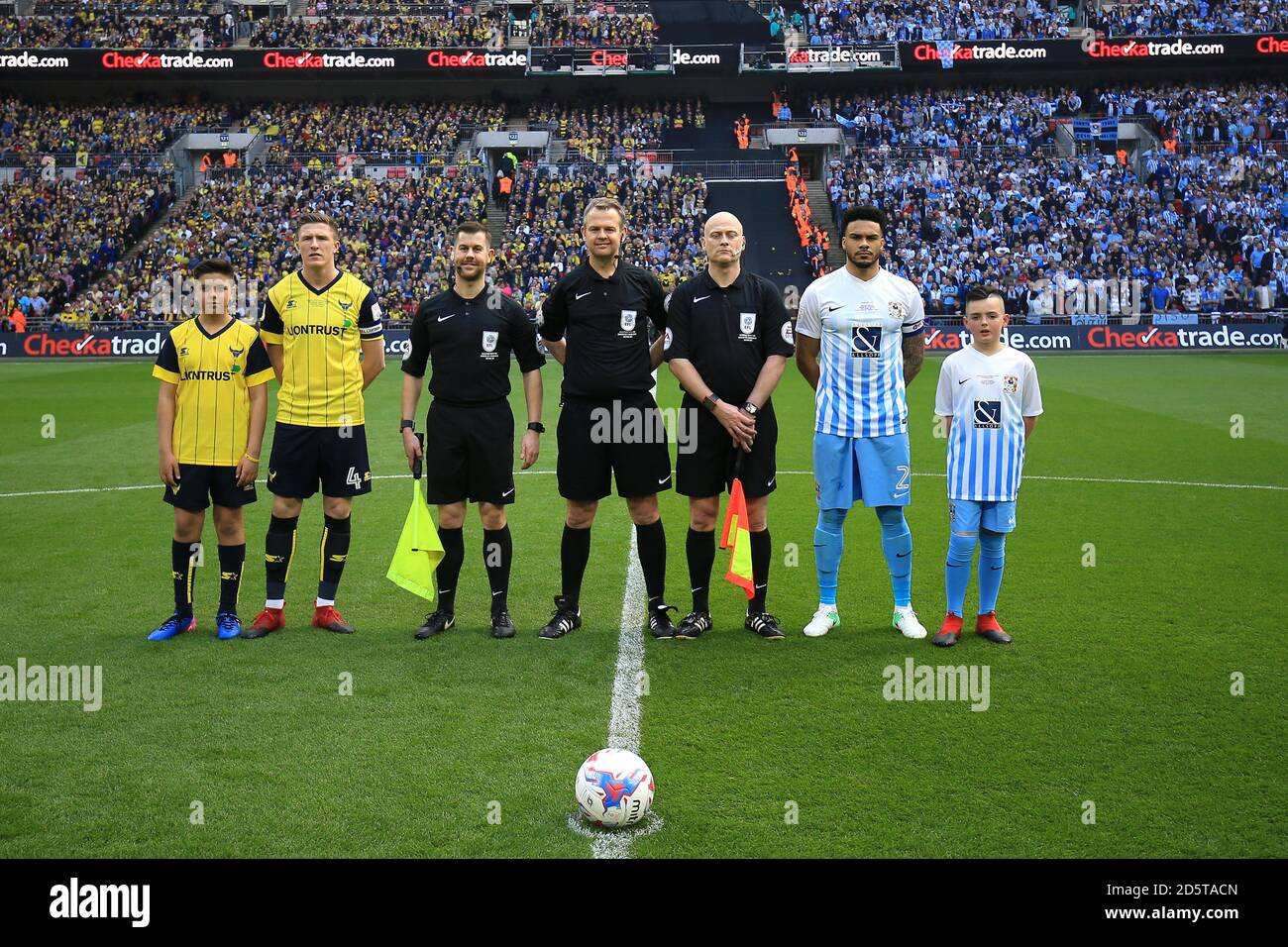 Coventry City's and Oxford United's captains line up with match ...