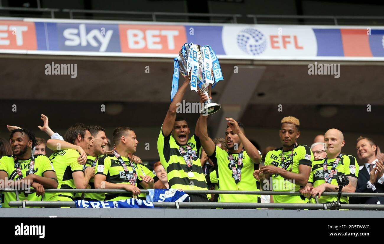 Efl championship playoffs trophy hi-res stock photography and images ...