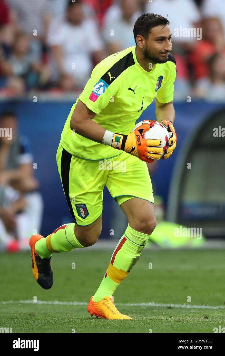 Italy goalkeeper Gianluigi Donnarumma Stock Photo Alamy
