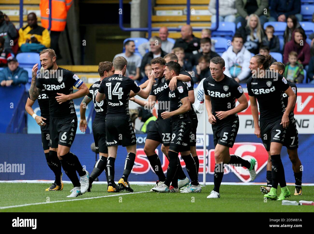 Leeds United players celebrate Stock Photo Alamy