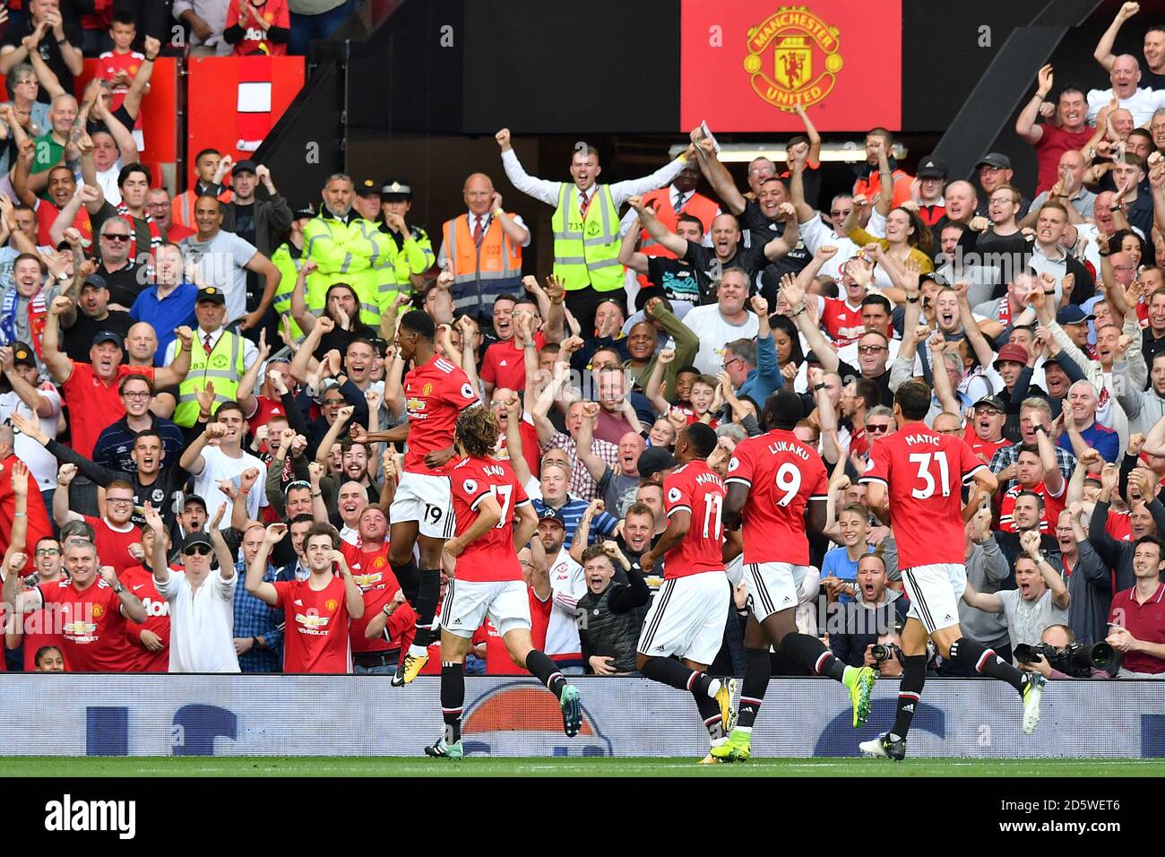 Marcus Rashford Side Manchester United's Marcus Rashford (left) celebrates scoring his side ...