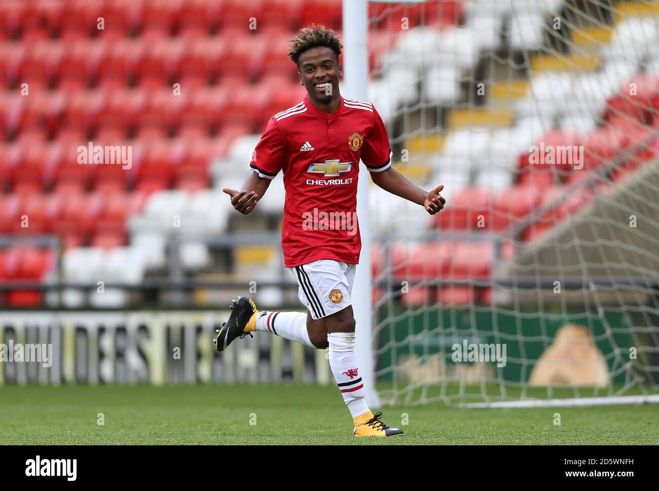Manchester United's Angel Gomes celebrates scoring his side's third goal of  the game Stock Photo - Alamy