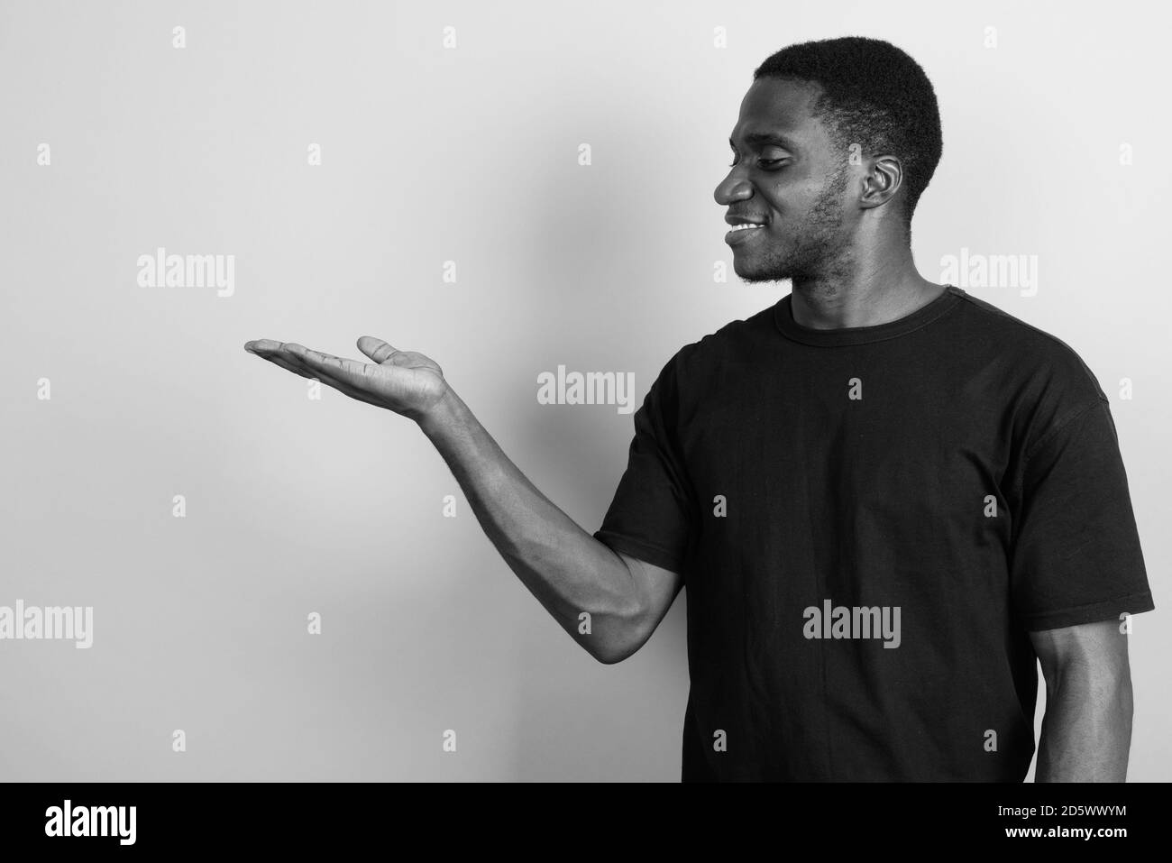 African man smiling side profile Black and White Stock Photos & Images ...