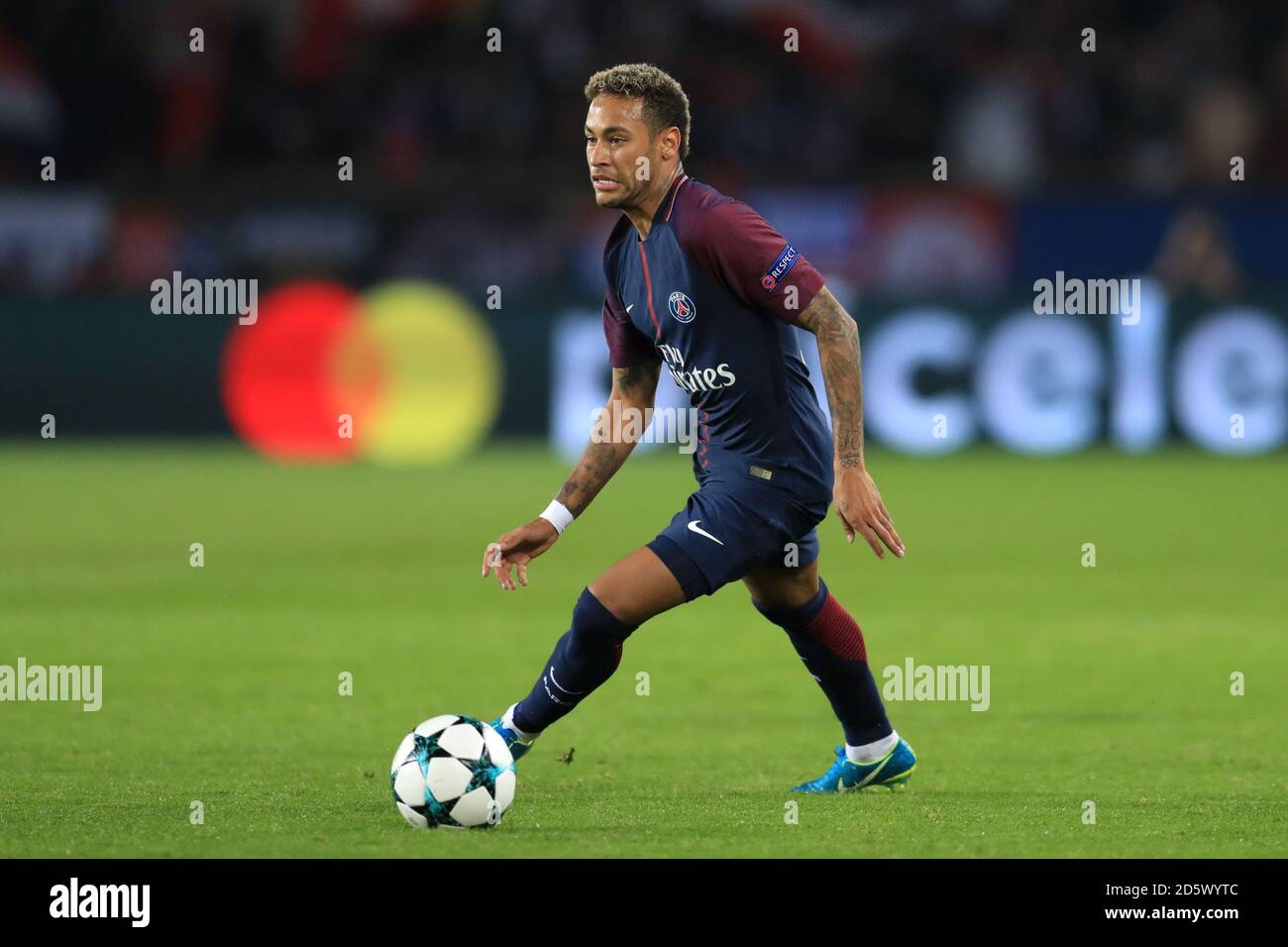 Football star neymar hi-res stock photography and images - Page 6 - Alamy