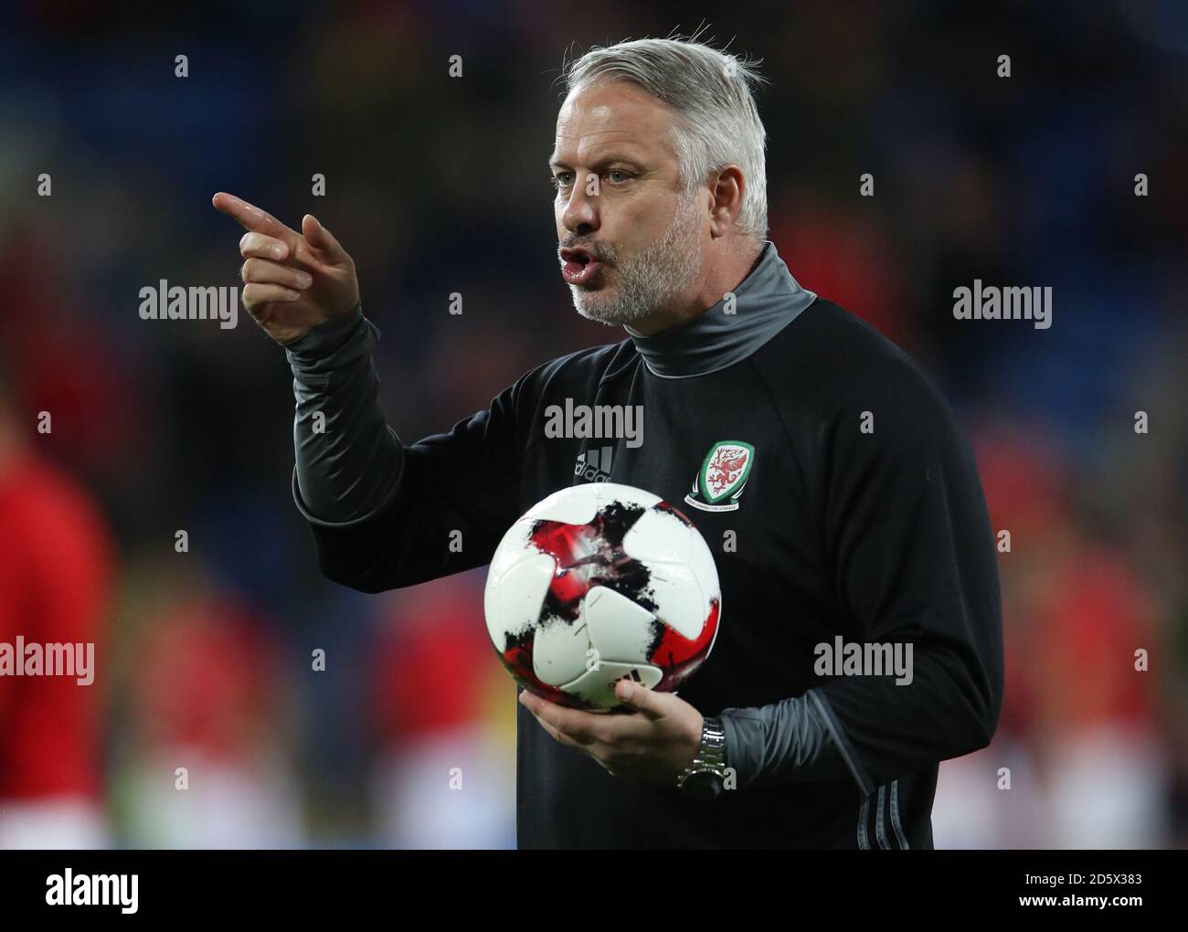 Wales coach hi-res stock photography and images - Alamy