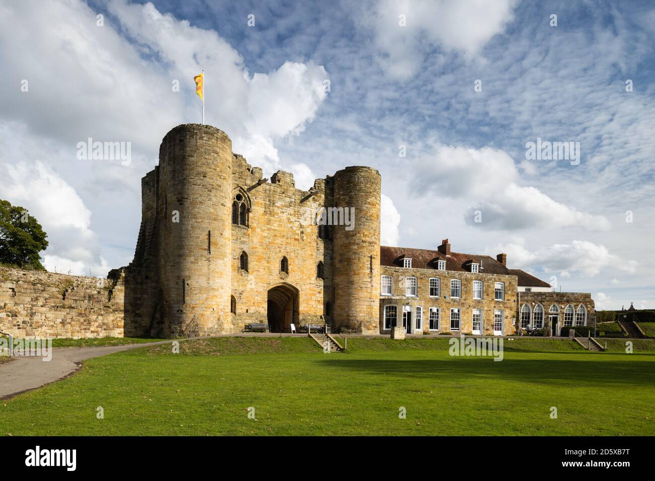 Tonbridge Castle. Motte and Bailey Gatehouse. Tonbridge, Kent, England, UK Stock Photo
