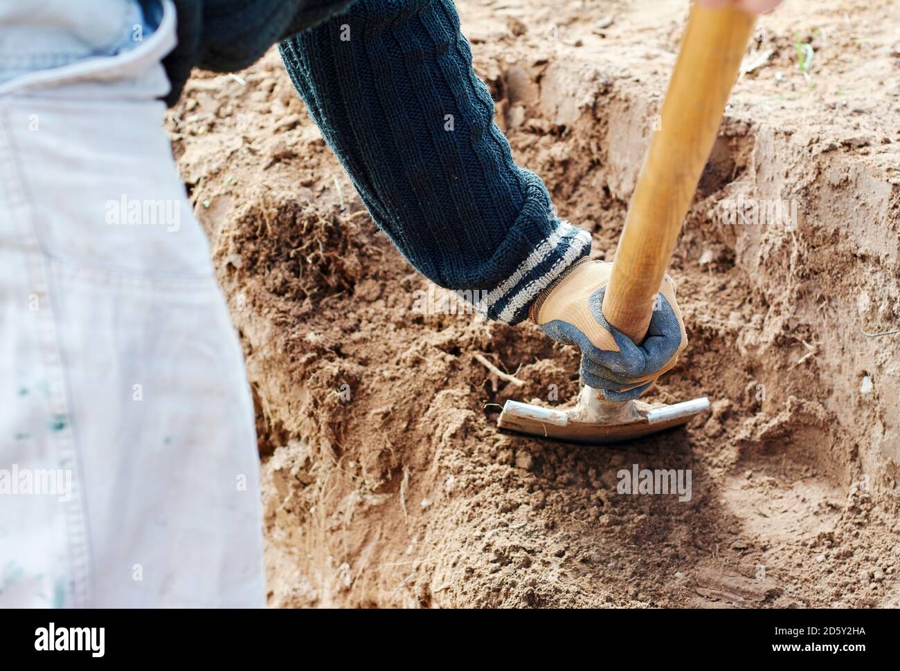 Digging A Pond High Resolution Stock Photography and Images - Alamy