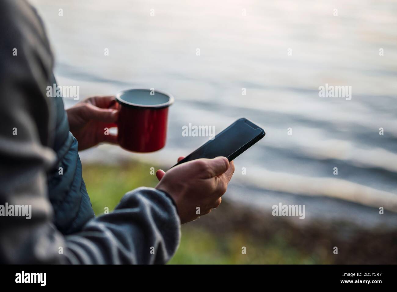 Man using smartphone coffee hi res stock photography and images Alamy Man using smartphone coffee hi res stock photography and images Alamy