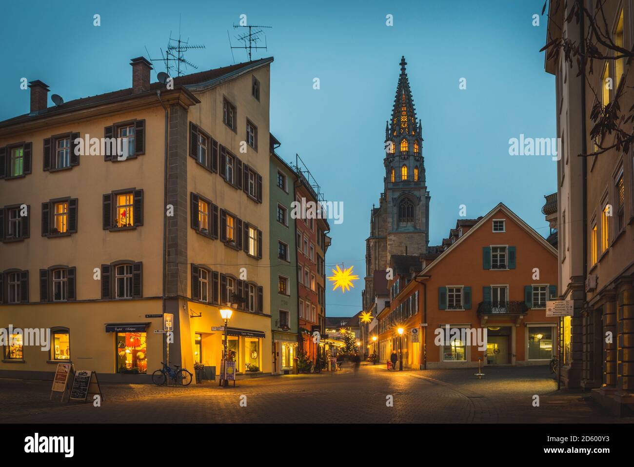 Germany, Baden-Wuerttemberg, Constance, Christmas market with minster in background Stock Photo