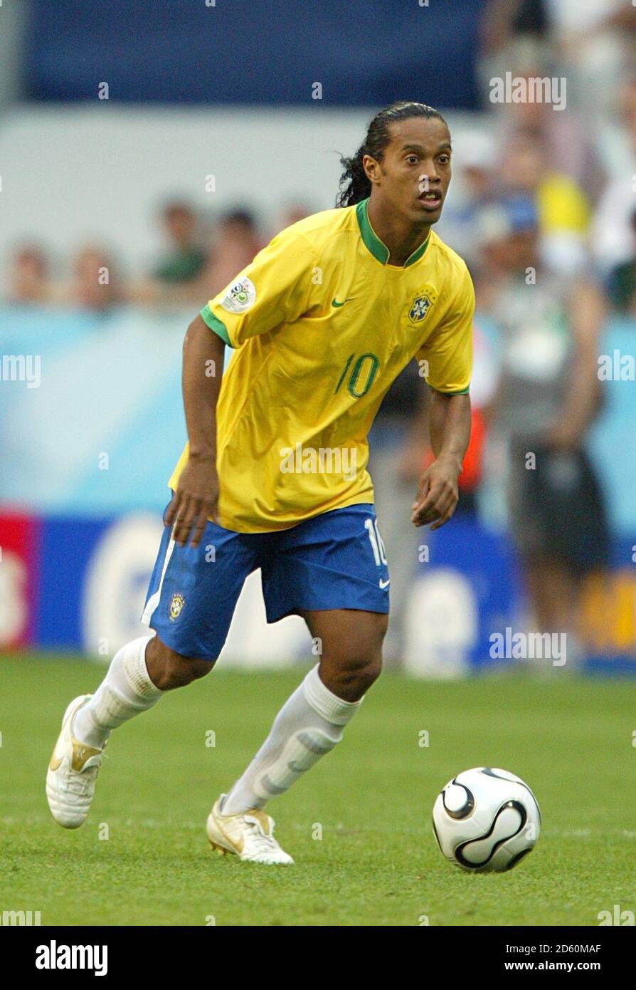 Ronaldinho of brazil hi-res stock photography and images - Alamy