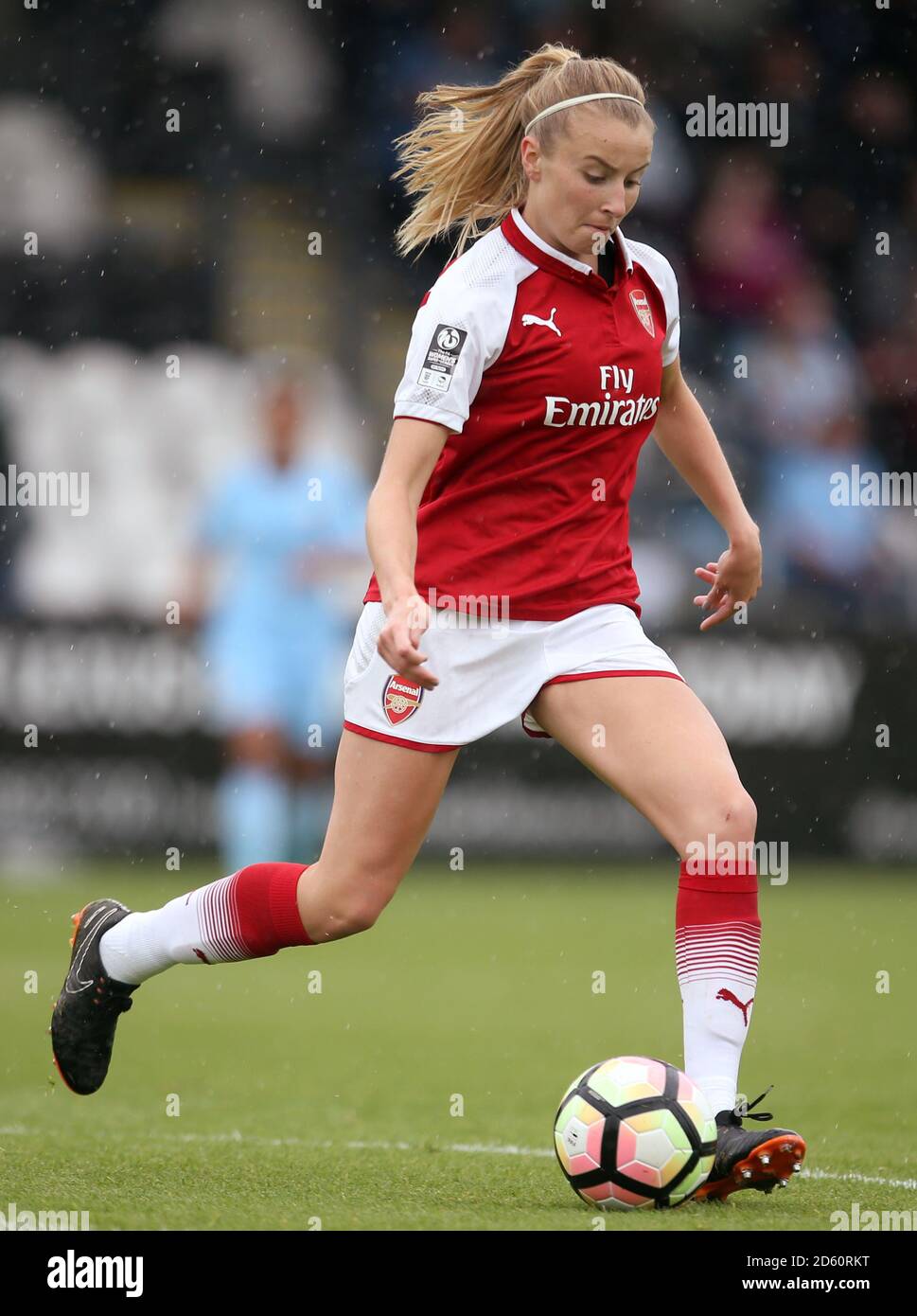 Arsenals leah williamson warms up hi-res stock photography and images -  Alamy