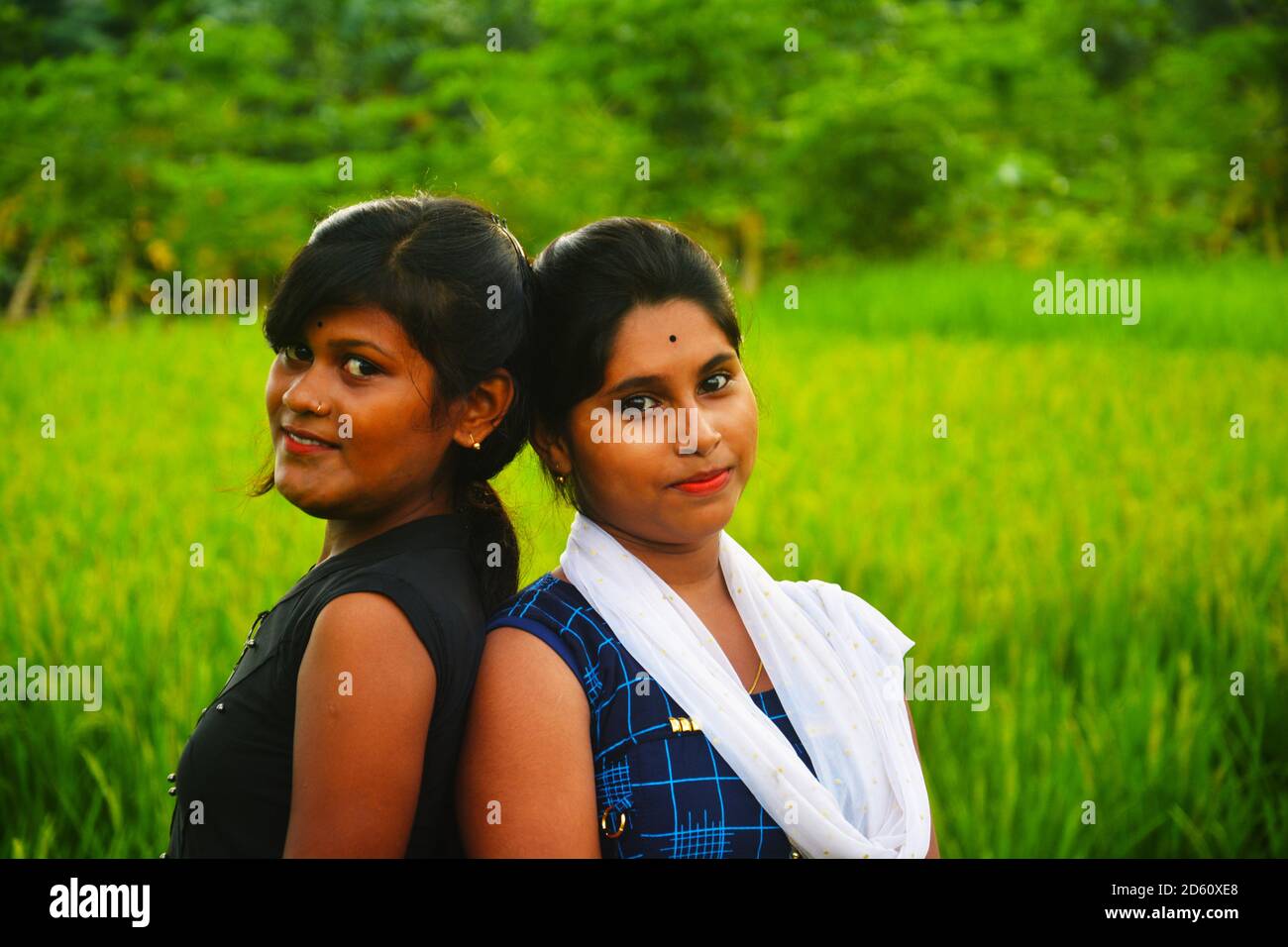 Indian teenage girl portrait hi res stock photography and images