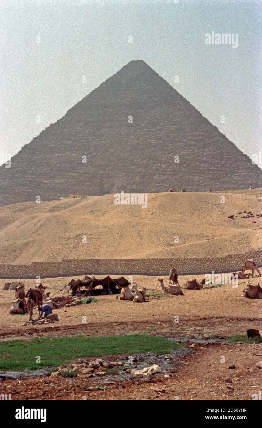 pyramid of Khufu (Cheops), Giza, Cairo, September 1984, Egypt Stock Photo