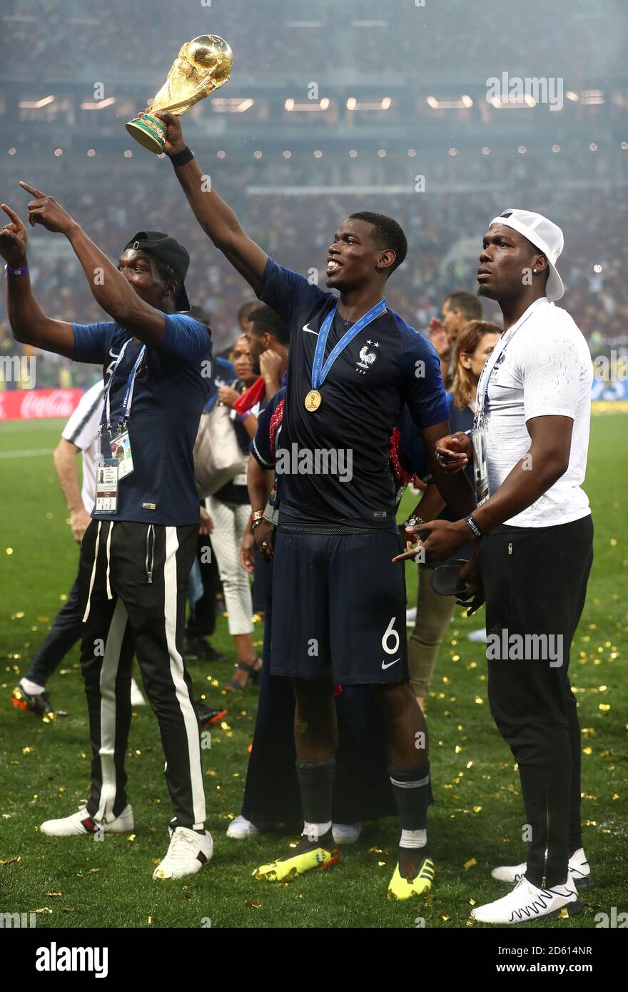 France's Paul Pogba celebrates with the trophy after the FIFA World Cup 2018 final at the Luzhniki Stadium in Moscow, 15th July 2018 Stock Photo