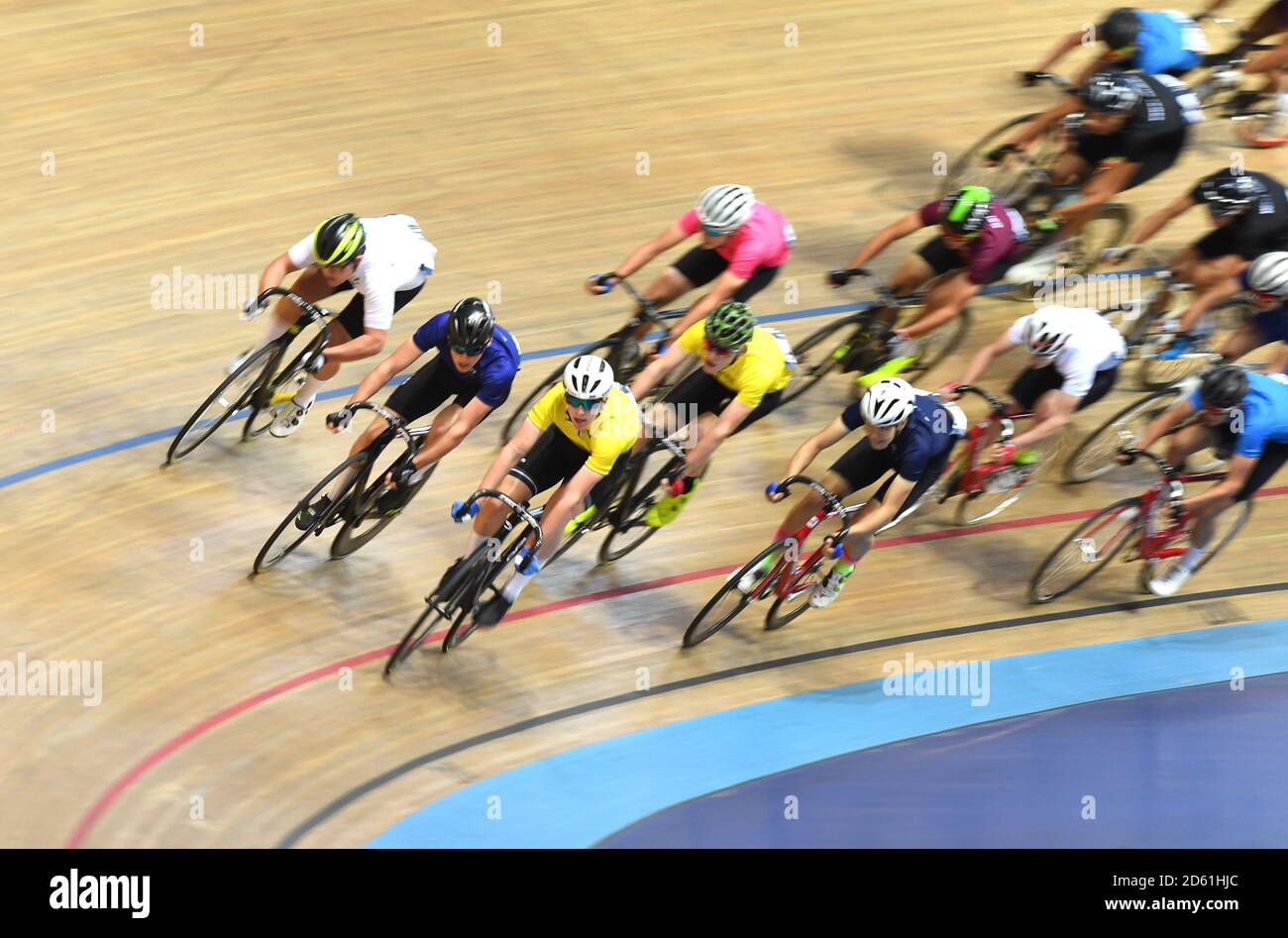 Short Scratch Race, Group B Boys Heat 1 at the Derby Velodrome, Derby Arena Stock Photo