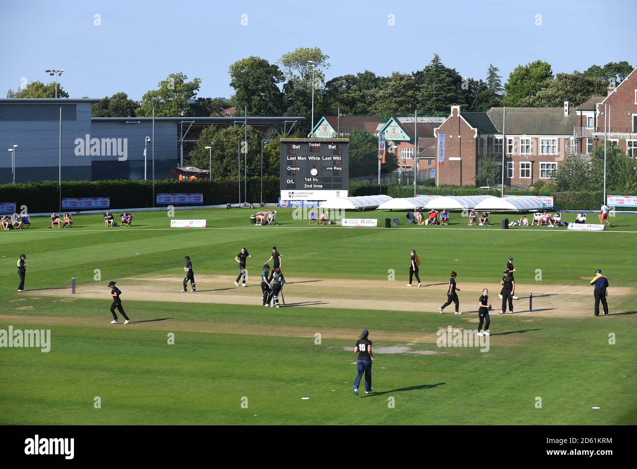 General view of Team Sciver and Team Knight in action during the