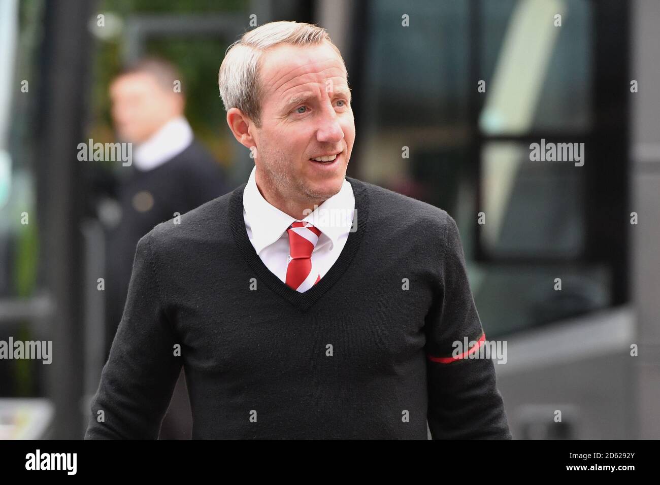 Charlton Athletic manager Lee Bowyer arrives Stock Photo