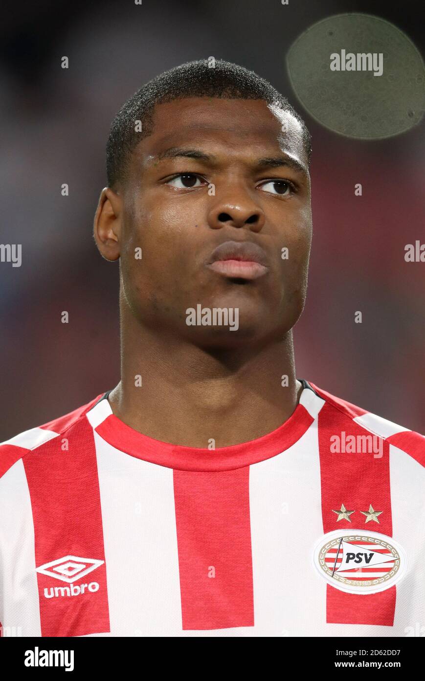 Denzel dumfries psv hires stock photography and images Alamy