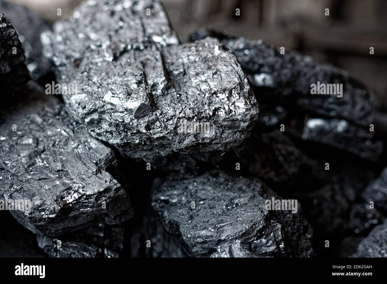 Large chunks of brown coal closeup. Mining and fuel production Stock Photo Alamy