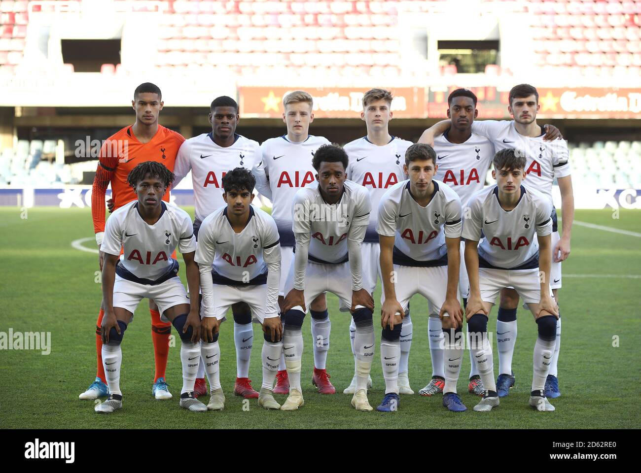 Tottenham Hotspur Youth Team Group Pose For A Picture Stock Photo Alamy