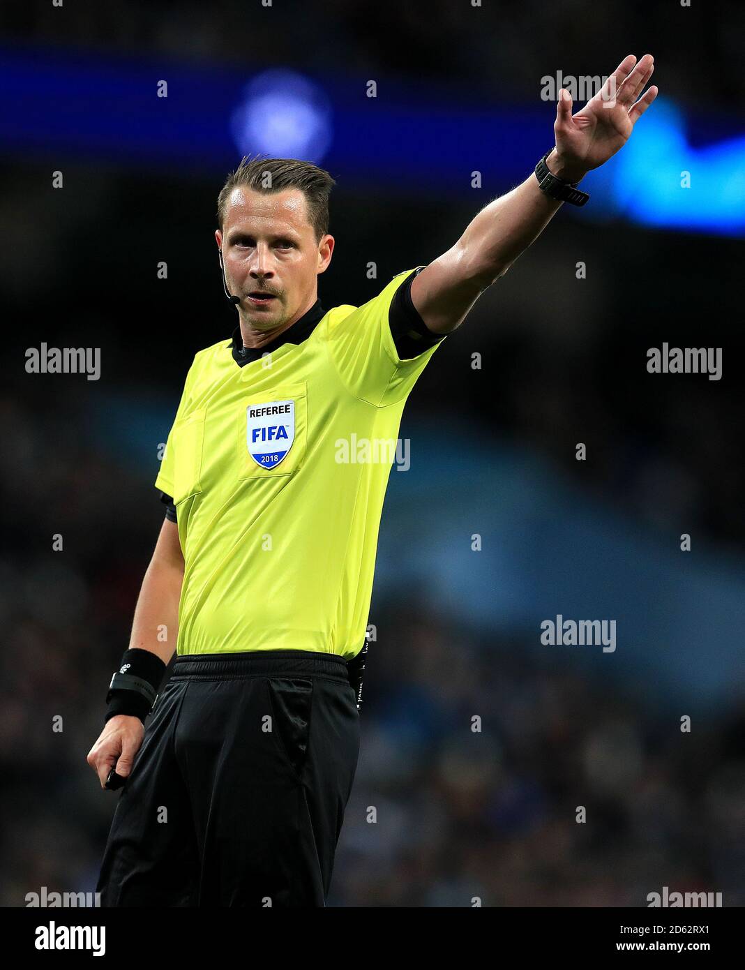Referee andreas ekberg hi-res stock photography and images - Alamy