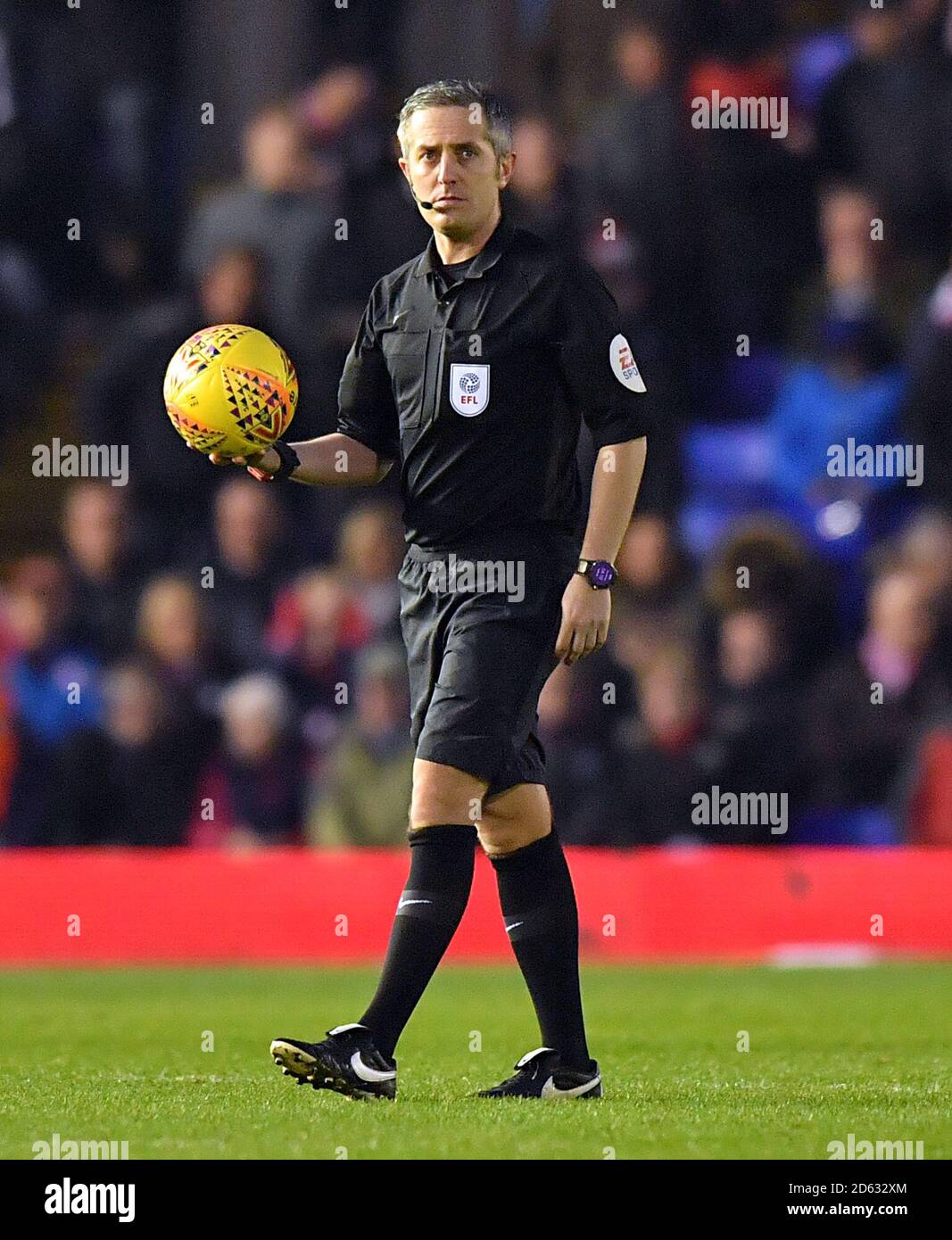 Referee Darren Bond Stock Photo - Alamy
