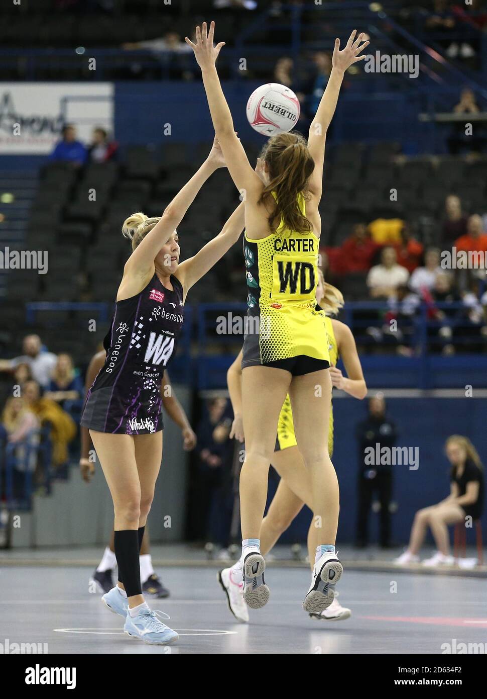 Manchester Thunder's Amy Carter (right) and  benecosMavericks Georgia Lees battle for the ball during the Vitality Netball Superleague Super Ten match held at Arena Birmingham. Stock Photo