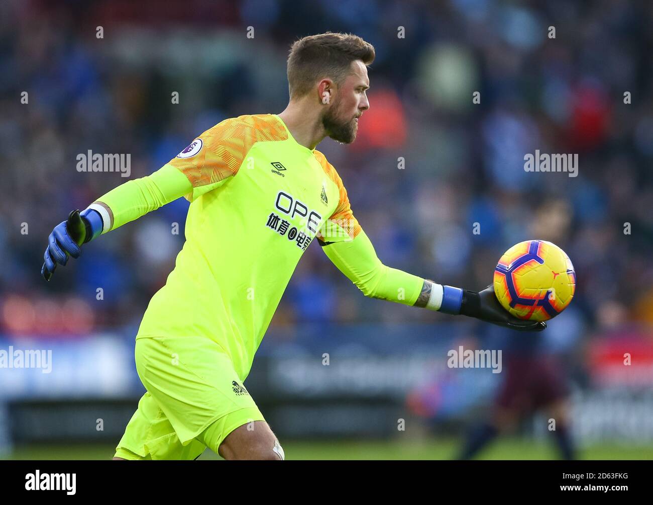 Huddersfield Town Goalkeeper Ben Hamer High Resolution Stock Photography and Images Alamy