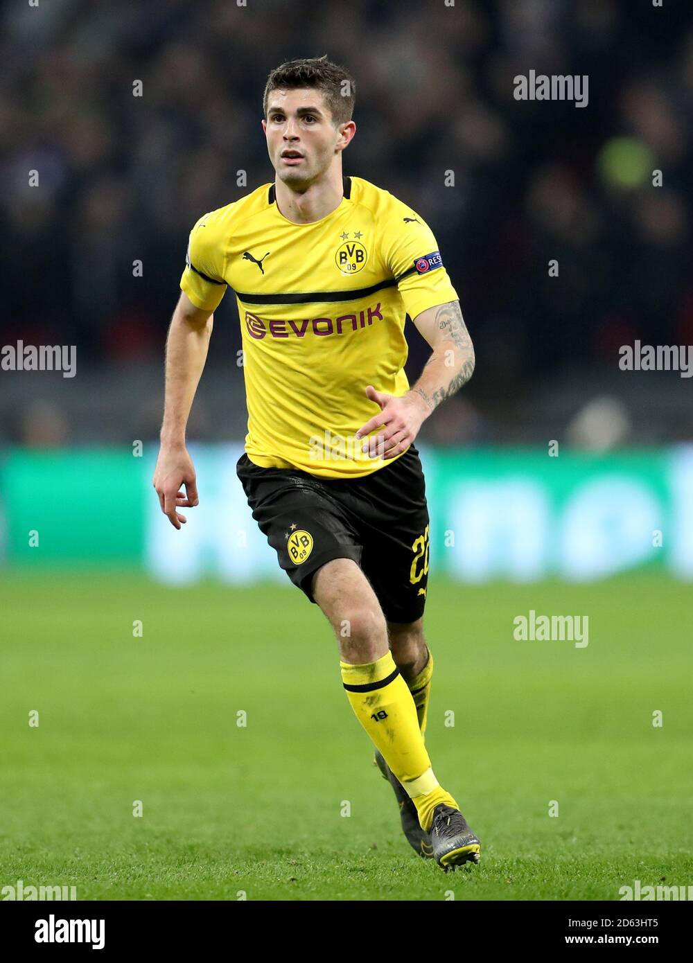 Dortmunds Christian Pulisic In Action High Resolution Stock Photography And Images Alamy
