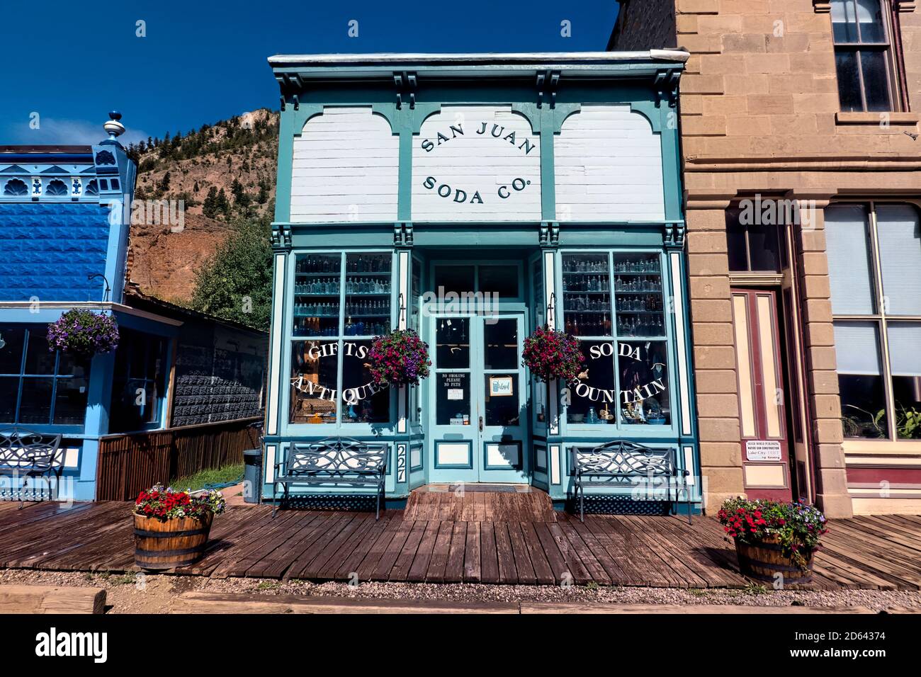 Soda fountain exterior hires stock photography and images Alamy