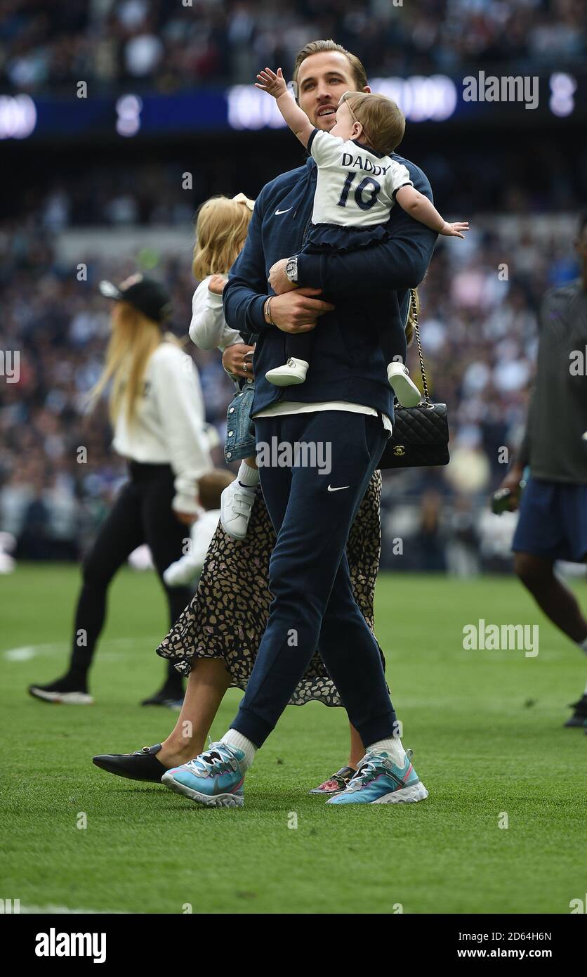 https://www.alamy.com/licenses-and-pricing/?v=1