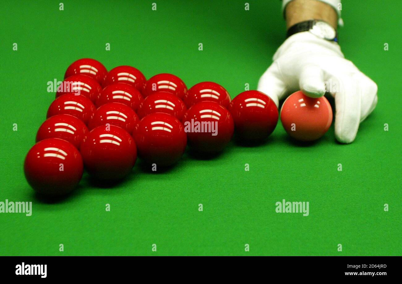 Snooker referee hires stock photography and images Alamy
