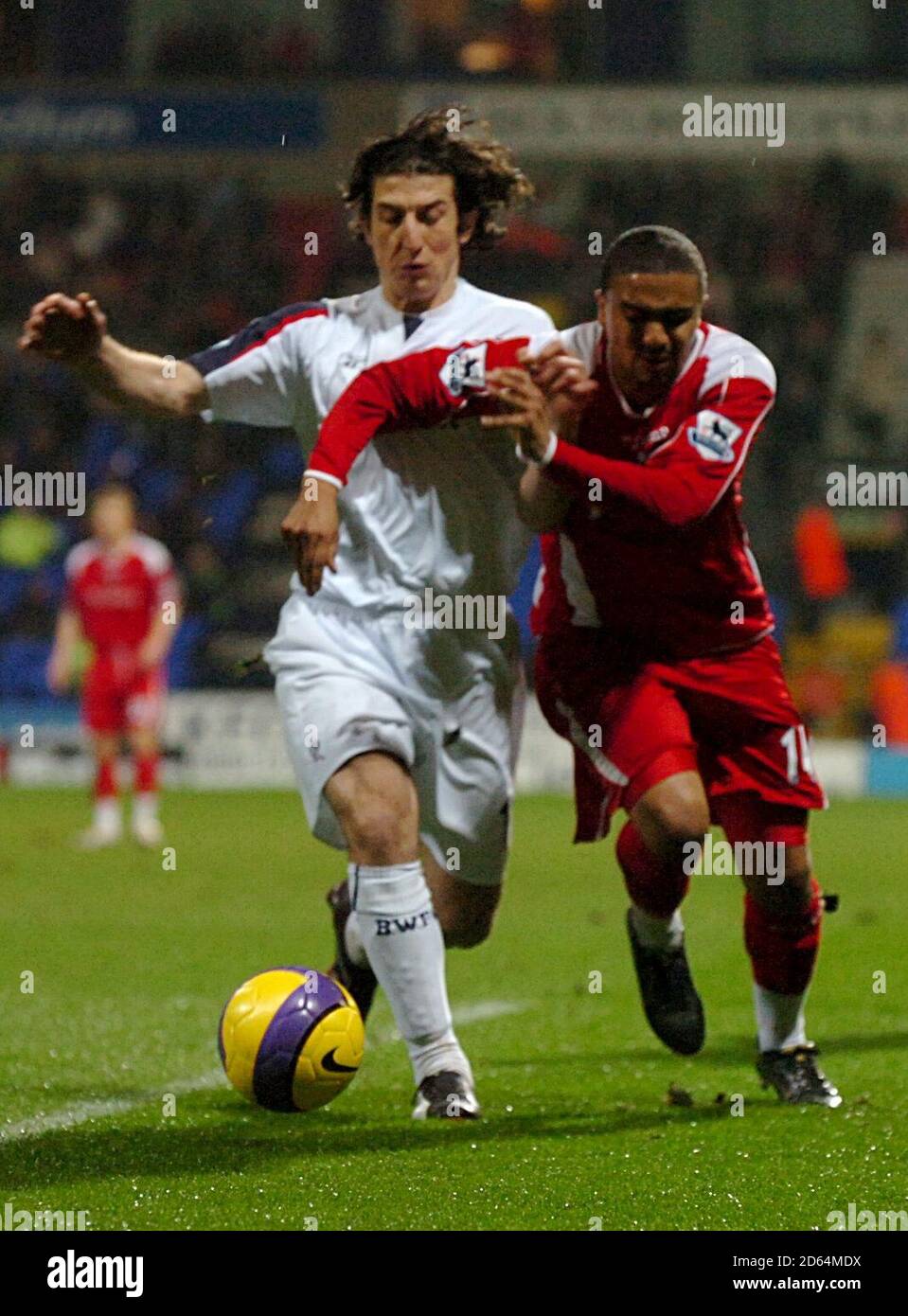 Jerome Thomas, Charlton Athletic (r) and Andranik Teymourian, Bolton Wanderers (l) battle for the ball Stock Photo