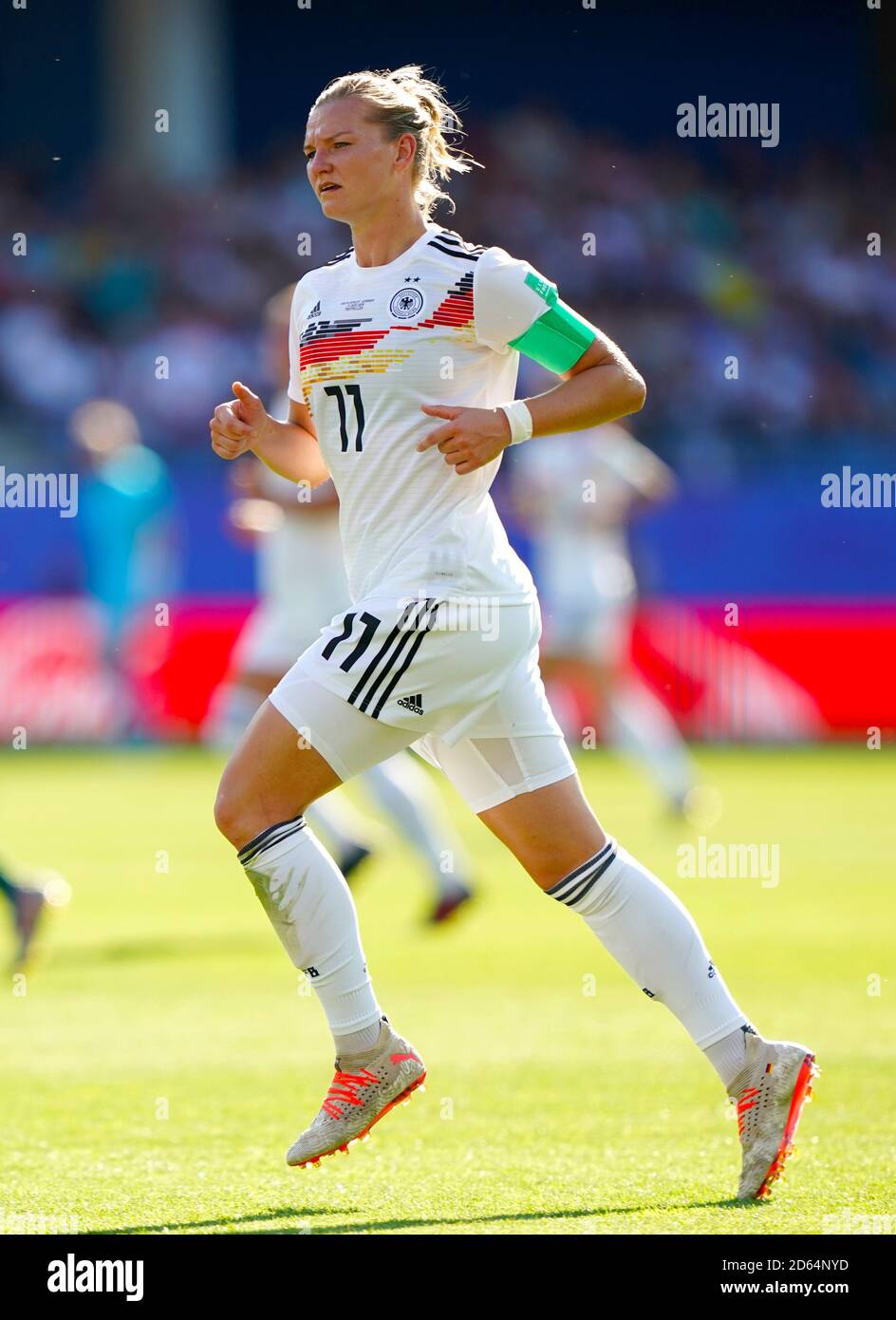 Alexandra popp hi-res stock photography and images - Alamy