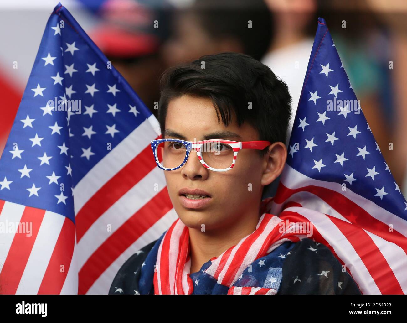 USA fans show their support in the stands Stock Photo - Alamy